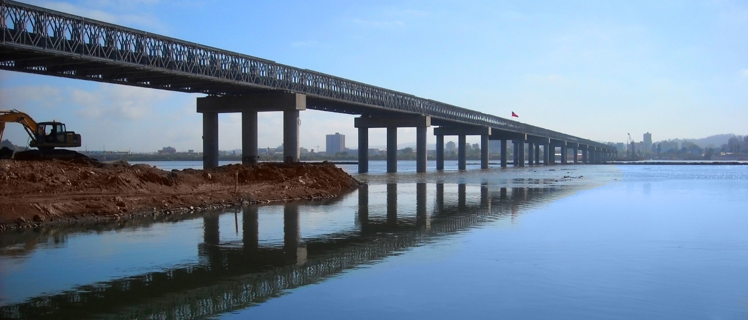 Emergency bridge after earthquake in Chili