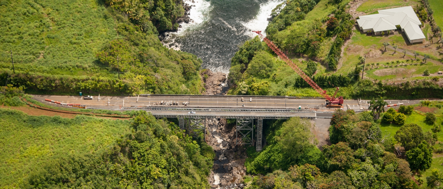 Umauma Bridge in Hawaii, USA