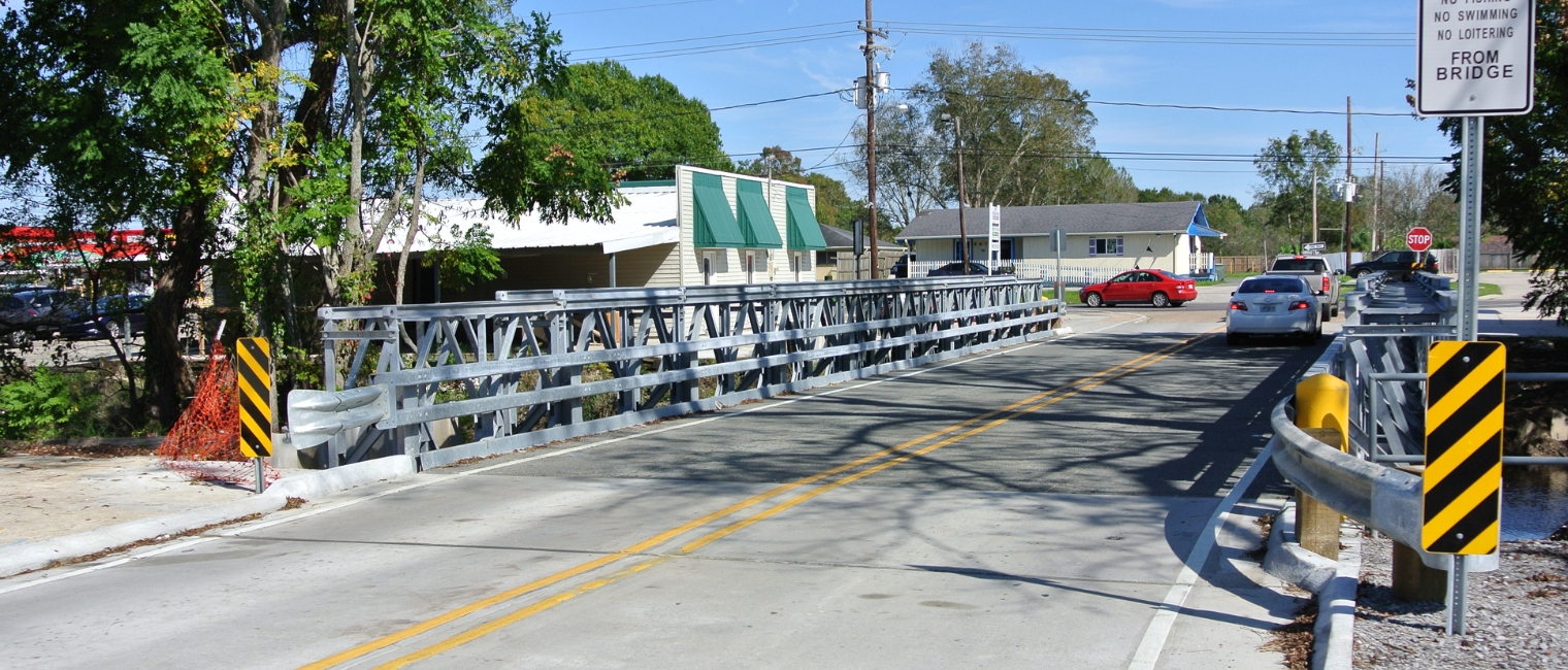 Pre-engineered Acrow Bridges Replace Structurally Deficient Bridges in Terrebonne Parish, Louisiana