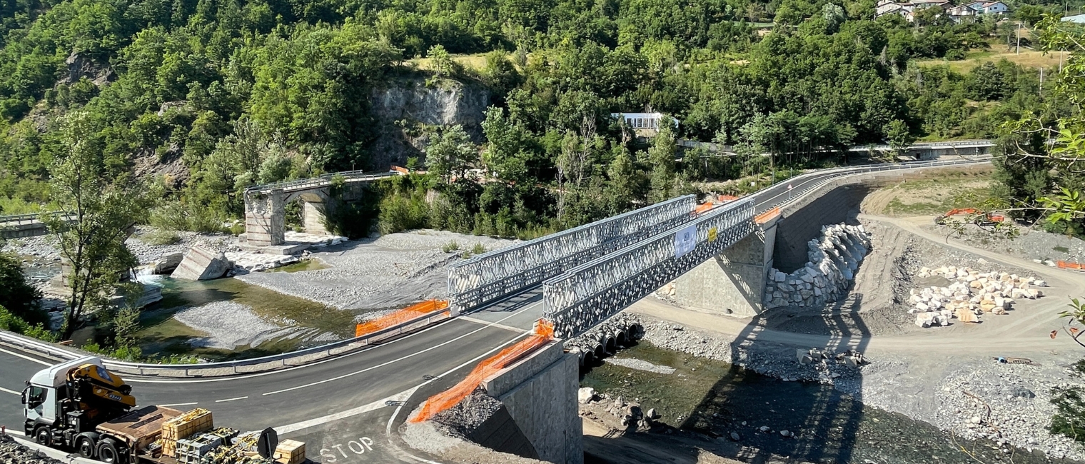 Temporary Replacement for Collapsed Span in Northern Italy