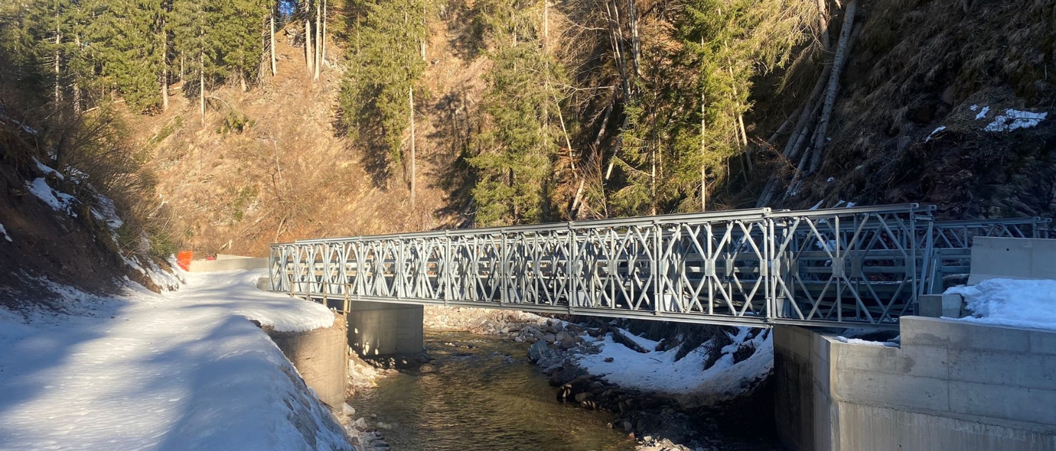 Modular steel bridge restores transportation in Northeast Italy