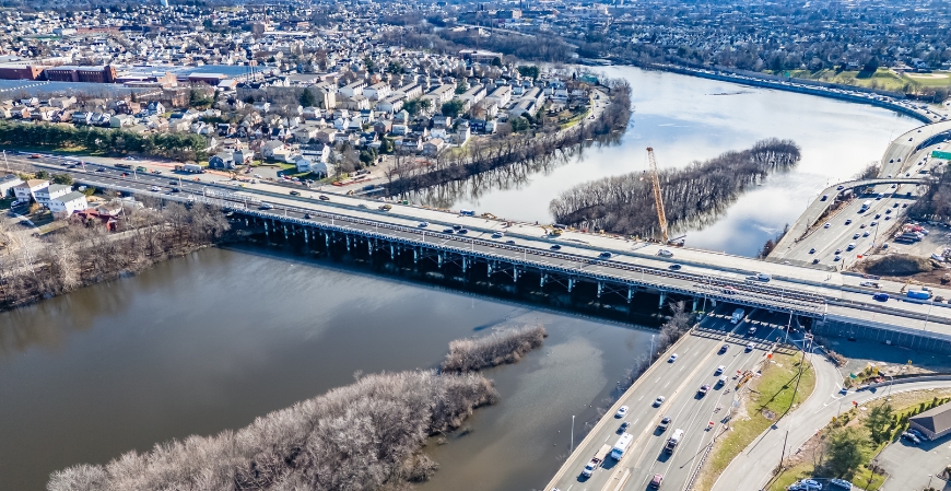 Detour Bridge From Acrow Carries Heavy Traffic During Parkway Construction in New Jersey